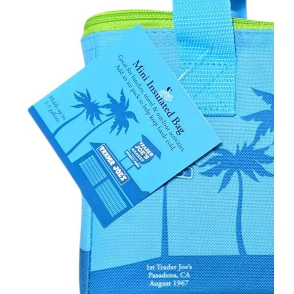 New Trader Joes Mini Insulated Cooler Bag Blue Picnic School Work Lunch 1.5 gal - Picture 2 of 9